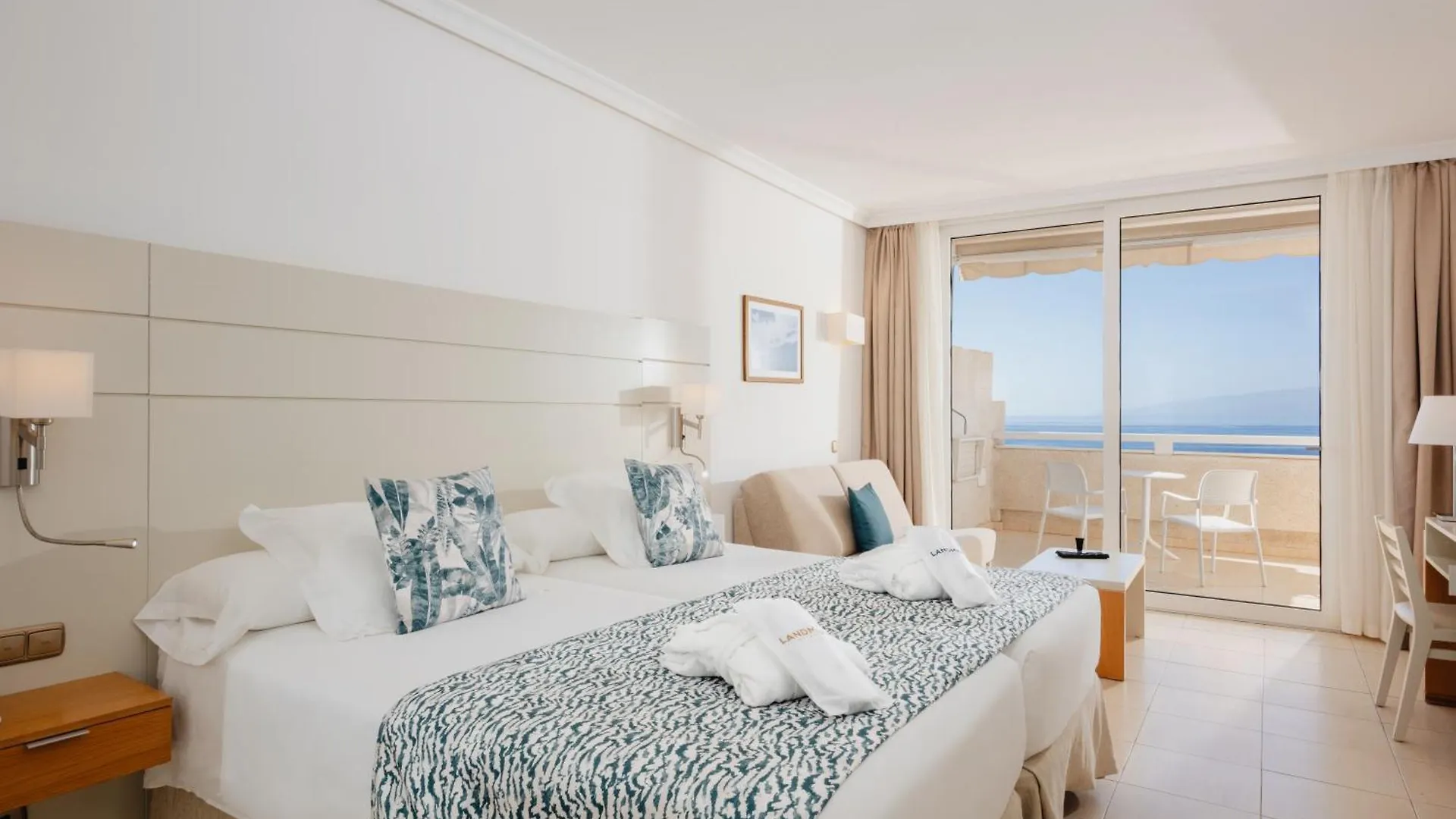 Hotel Landmar Playa La Arena Puerto de Santiago