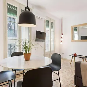 https://friendly-rentals-santa-anna.catalonia-hotels.com